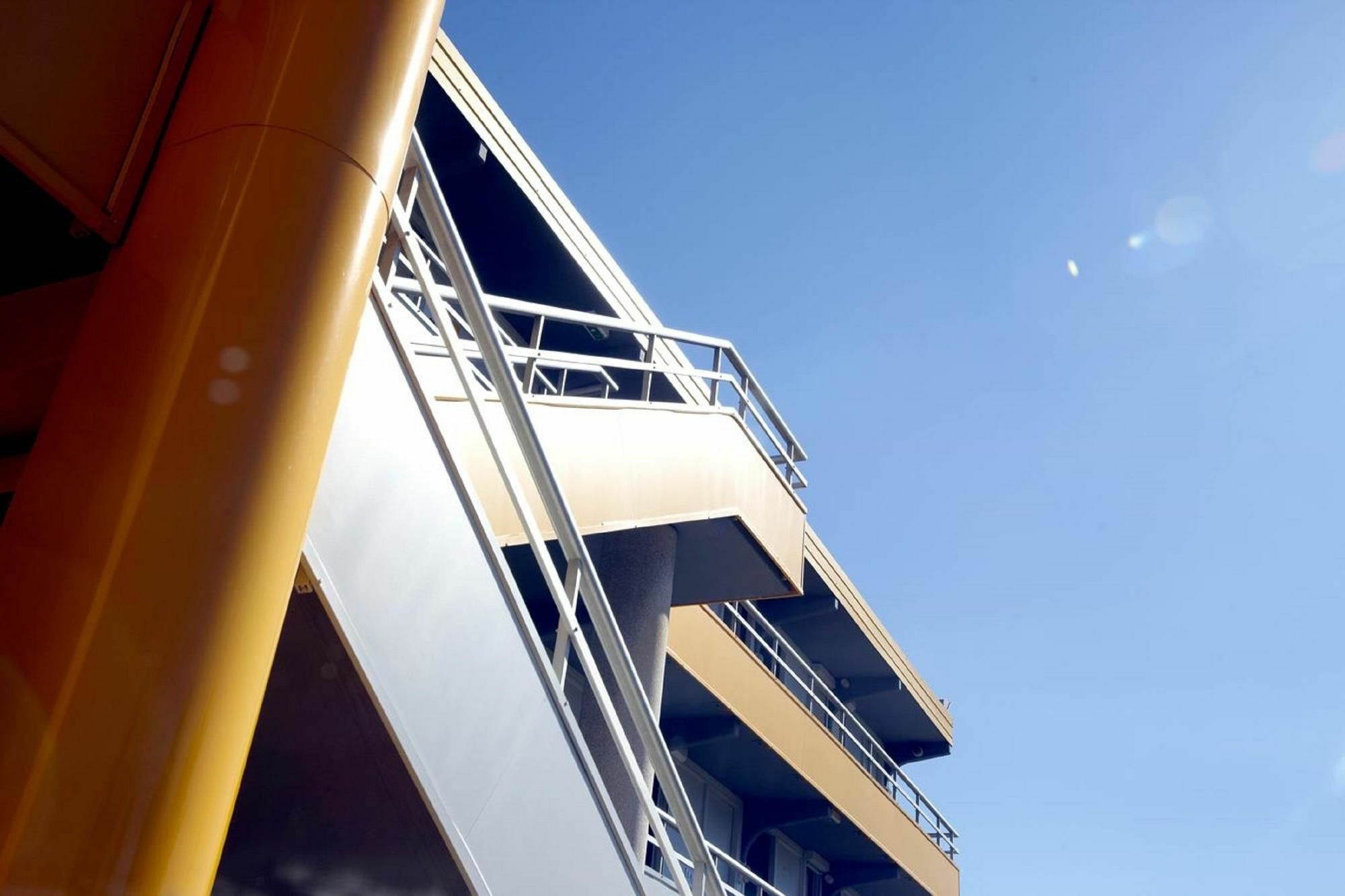 Premiere Classe Marseille Vitrolles Aéroport Exterior foto
